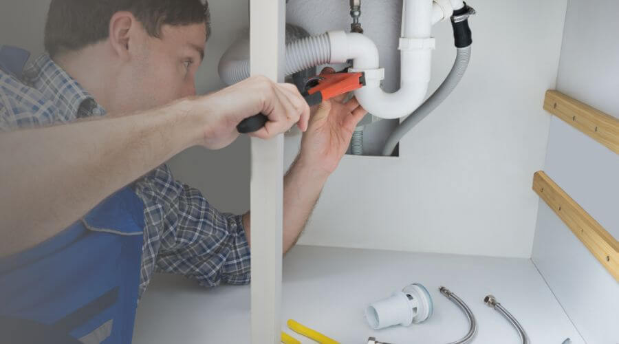 Professional water heater repair in Iron River, MI